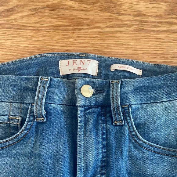 Stretch skinny super soft jeans. - Picture 2 of 7